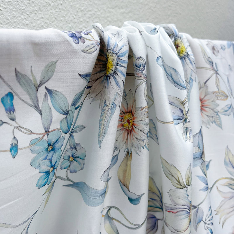 Brandon Maxwell - Daisy Floral Silky Cotton Lawn - 1/2 Yard