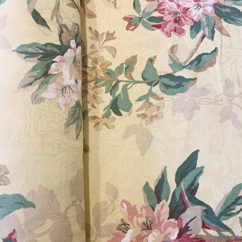 Country Floral Canvas - 1/2 yard - Measure: a fabric parlor