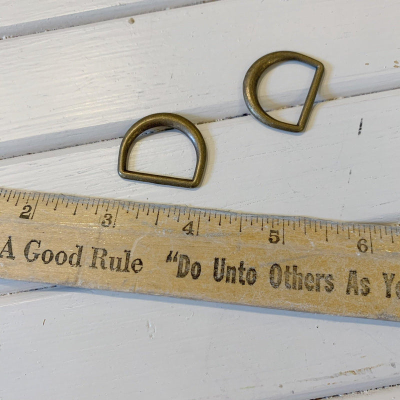 Asymmetrical D-Ring - Antique Gold - 2 Pcs - Measure: a fabric parlor