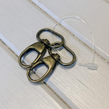 Round Latch - 18mm - Antique Brass - 2 Latches - Measure: a fabric parlor