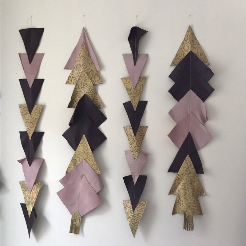 Leather Triangle Garland - 1 piece - Measure: a fabric parlor